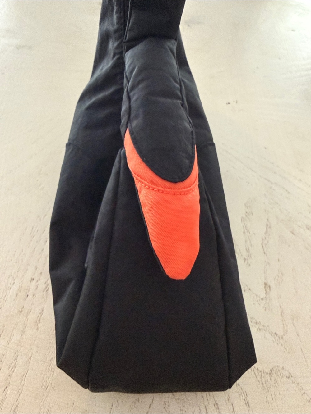 Baggu Swan Purse - Picture 7 of 12